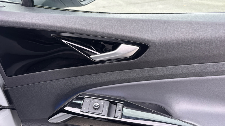 Volkswagen ID.4 109kW Life Pure 52kWh 5dr Auto Electric Estate